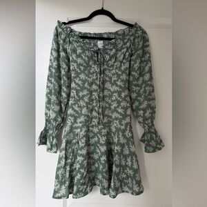 Elegant Green Floral Long Sleeve Dress
